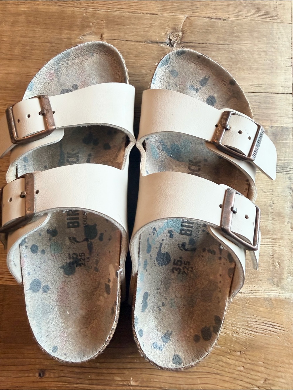 Birkenstock Arizona Slide Sandal. Paint Splatter Footbed Sz-35 (4-4.5)Sandcastle